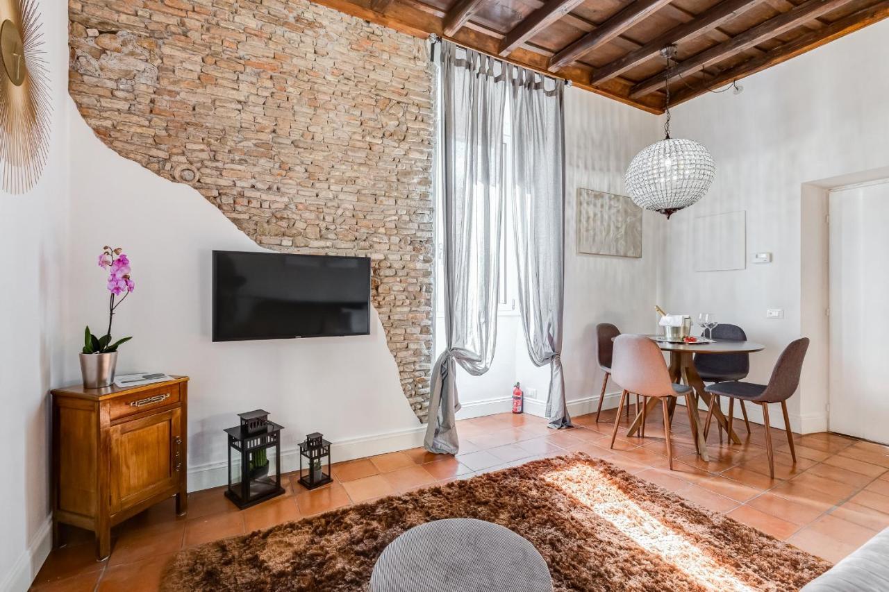 Campo Dei Fiori Royal Orchid Apartment Řím Exteriér fotografie
