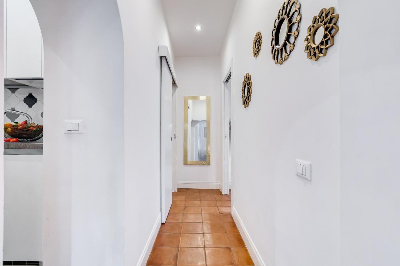 Campo Dei Fiori Royal Orchid Apartment Řím Exteriér fotografie